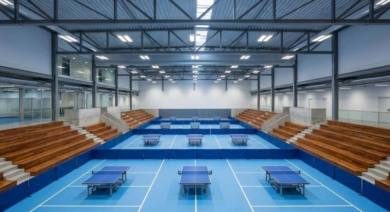 Salle de tennis de table &agrave; Hennebont, des &eacute;quipements d'exception